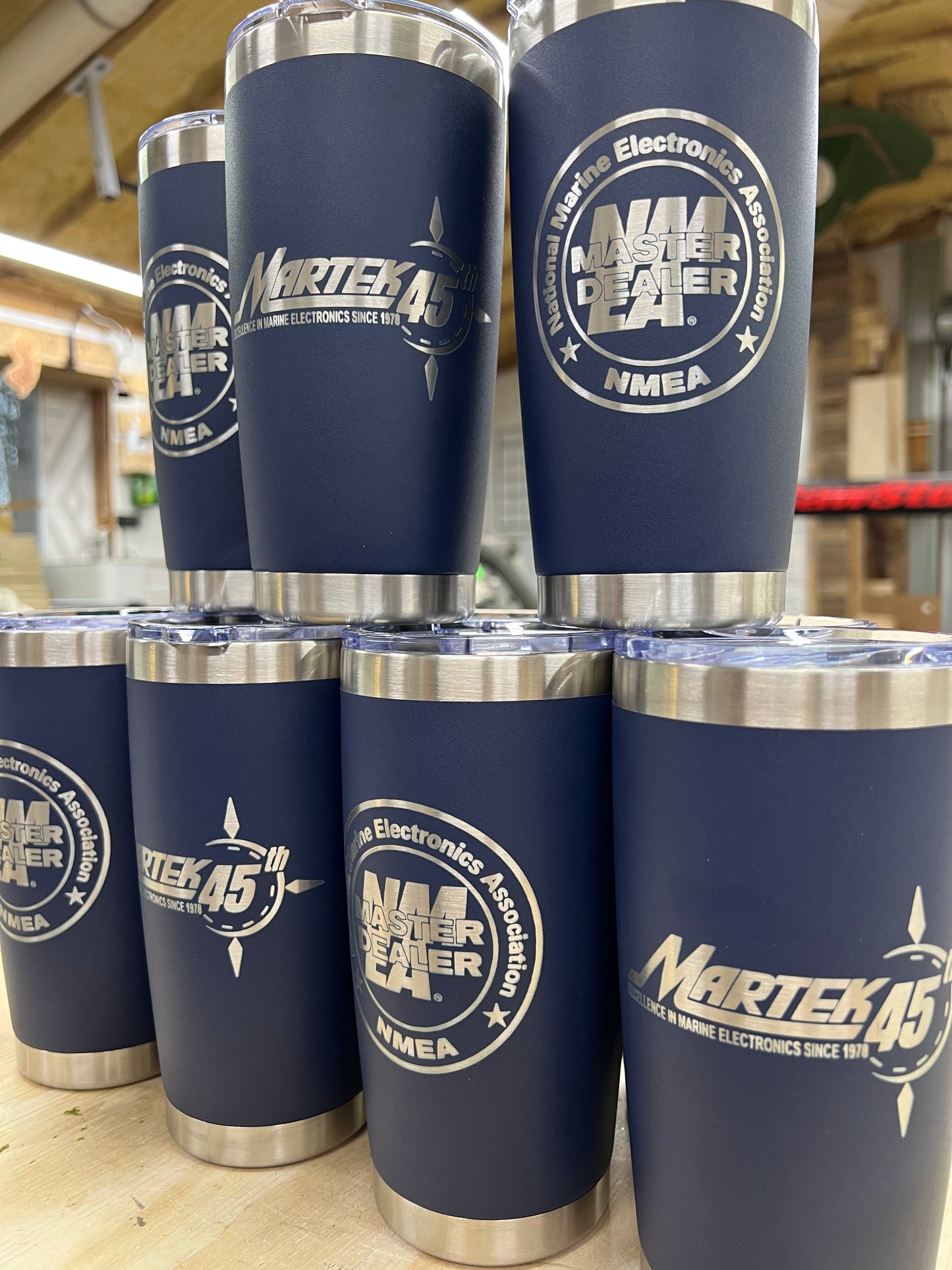 Custom 20 oz Tumblers Wholesale